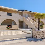 Lucica 3 By Interhome Apartament
