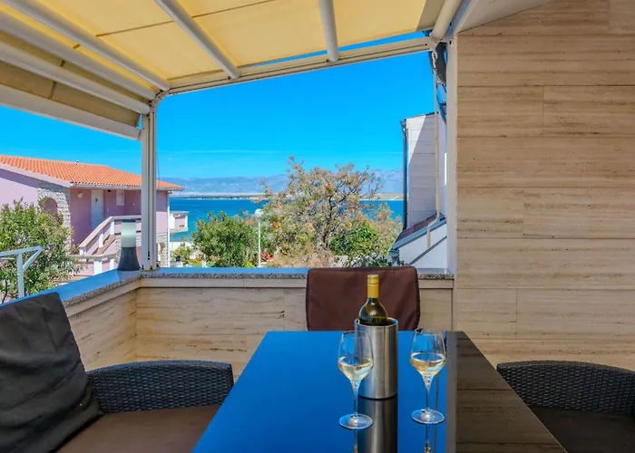 Lucica 3 By Interhome Vir